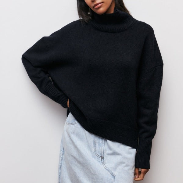 Noa | Luxe Turtleneck Sweater