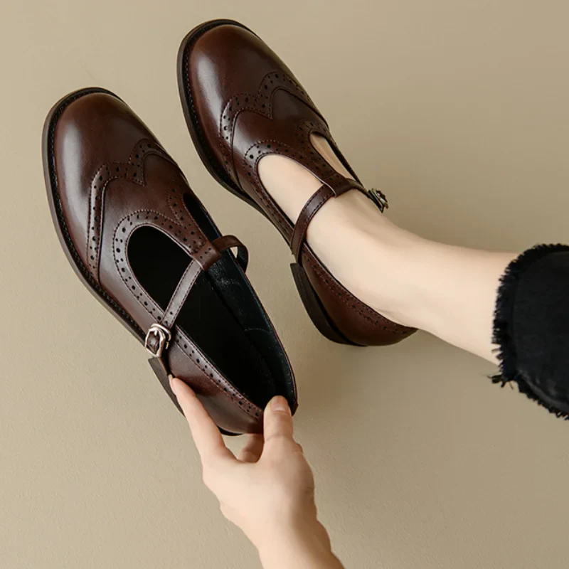 Jolanda™ | Elegant T-Strap Mary Janes