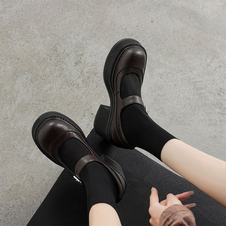 Pela | Leather Pumps